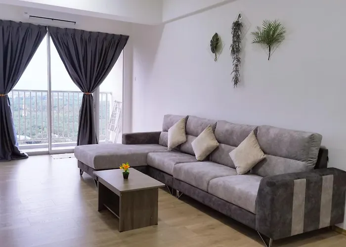 Free Wi-FiTravelers Homestay Sitiawan6~10PaxThe Venus Apartment